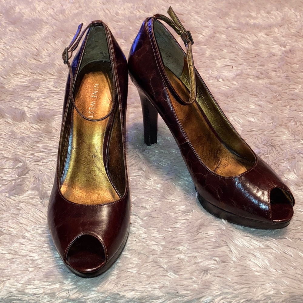 Deep red Nine West Peep-toe heels